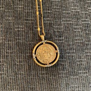 Stella & Dot Julia Coin Pendant